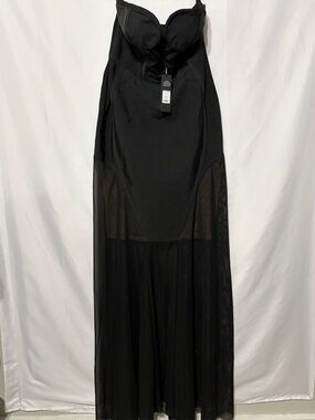 Fashion Nova Black Sheer-Panel Maxi Skirt